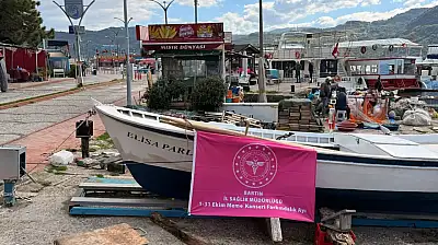 Amasra Limanı'nda Meme Kanseri Farkındalığı