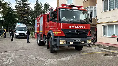 Bolu'da elektrik panosu yangını: 'Dumandan aşağıya inemedik'