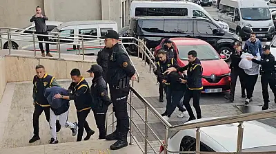 Düğün konvoyunda havaya ateş açılmasıyla ilgili 3 şüpheli adliyede