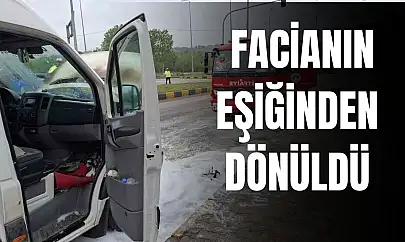 Minübüs alev aldı