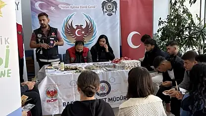 Emniyet'ten Ulus MYO'da bilgilendirme standı