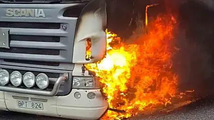 Bolu Dağı'nda tanker alev alev yandı