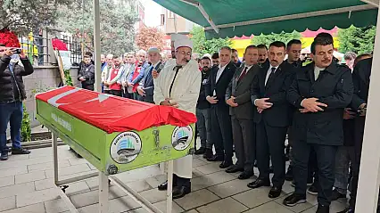 Kömür silosunda hayatını kaybeden madenci son yolculuğuna uğurlandı