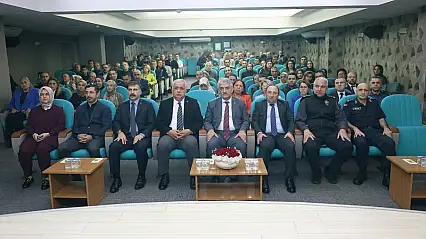 Osmanlı Türkçesi eğitimi için bilgilendirme toplantısı