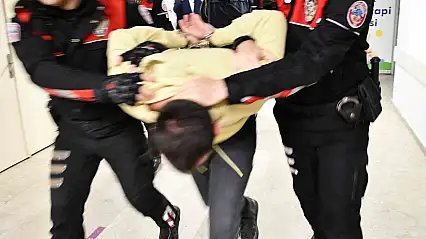 Üniversitesi Hastanesi'nde rehine ve şiddet kodu verildi