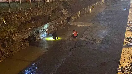 Zonguldak'ta eve silahla ateş açan belediye çalışanı tutuklandı