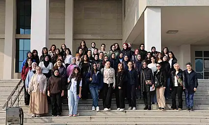 Liseli gençler Düzce Üniversitesi'nde