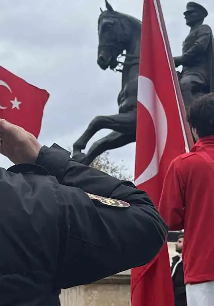 Öğretmenler günü törenle kutlandı