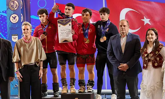 BARÜ'lü sporculardan Avrupa Halter Şampiyonası'nda 5 madalya
