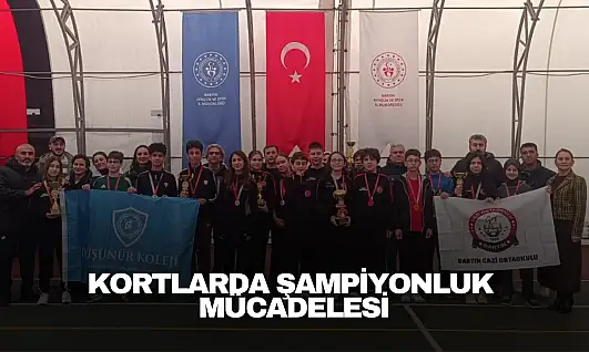 Kortlarda Şampiyonluk Mücadelesi