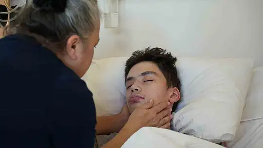 'Ayağıma Bastın' dayağı Murat'ı yatağa mahkum etti