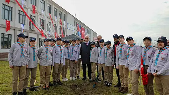 'Düzce eğitim öğretimde otobana çıkacak'