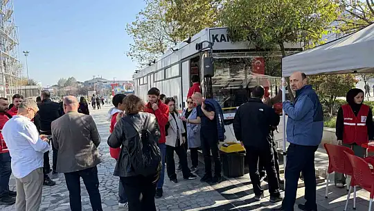 AK Parti'den kan bağışı