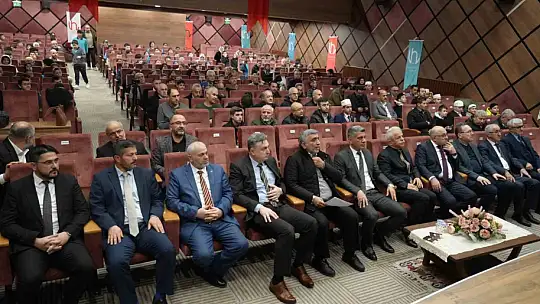 Kur'an-ı Kerim'i en güzel okuyabilmek için yarıştılar