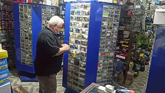 12 yaşında girdiği sanayide 45 yıl devirip 20'den fazla usta yetiştirdi