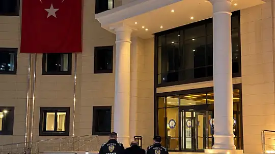 14 yıllık firarinin izini emekli maaşı ele verdi