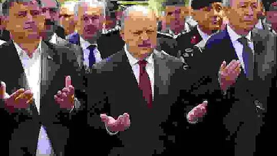 15 Temmuz'da şehitler unutulmadı: Bin 375 hatimin duası yapıldı