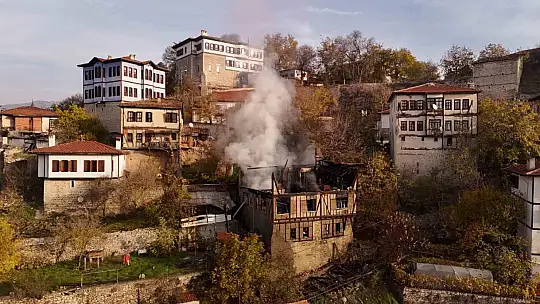 150 yıllık tarihi konaktan geriye kalan dronla görüntülendi