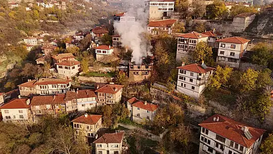 150 yıllık tarihi konaktan geriye kalan dronla görüntülendi