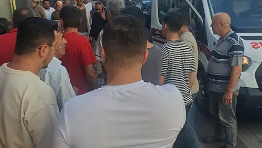 Kanlar içinde kalan yaralılar var