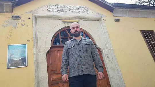 195 yıllık tarihi cami halvet odalarıyla dikkat çekiyor
