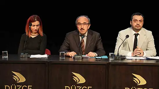 23 Nisan coşkusu Düzce Üniversitesi'nde yaşandı
