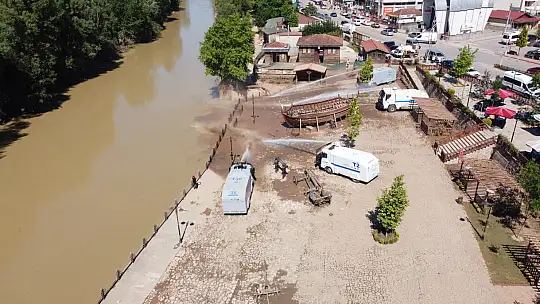 TOMA´lar temizlik çalışmalarına destek veriyor 