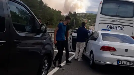 Mengen'de yangın büyüyor