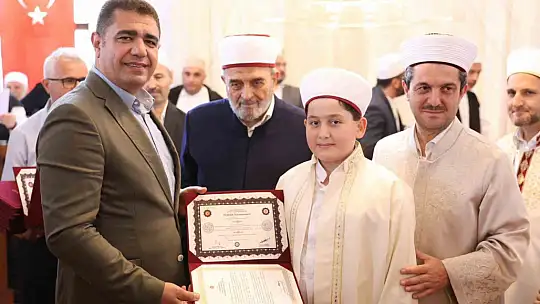 41 genç hafız oldu