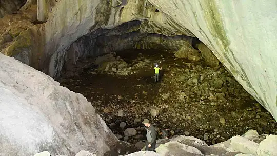 5 girişi bulunan mağara turizme kazandırılmak bekliyor