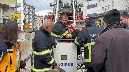 5 katlı apartmanda yangın paniği: 8 kişi itfaiye ekiplerince kurtarıldı