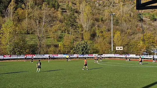 Kumluca'daki futbol şöleninden Kozcağız ekibi galip çıktı