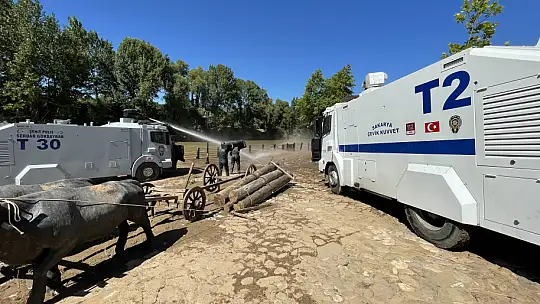 TOMA´lar temizlik çalışmalarına destek veriyor 