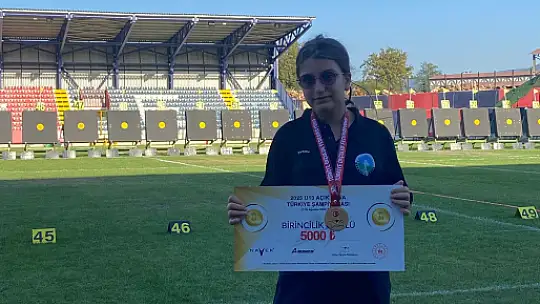 Zeynep Alya Şahin'den büyük başarı