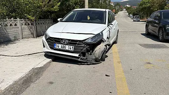84 metre savrulan otomobil caminin imam odasına daldı