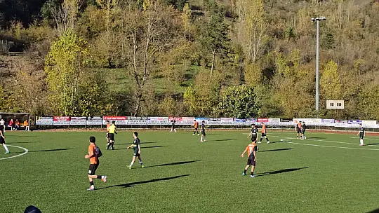 Kumluca'daki futbol şöleninden Kozcağız ekibi galip çıktı