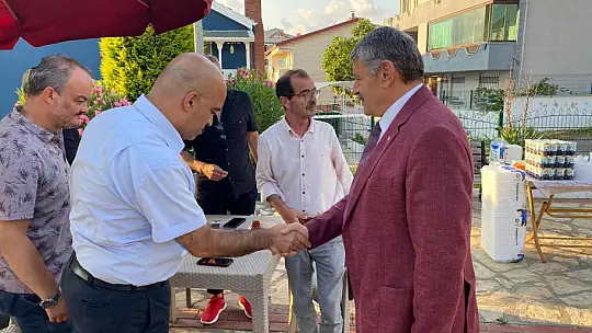 Karaköy sakinlerine tapuları dağıtıldı