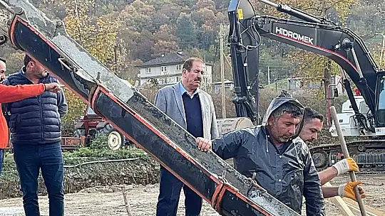 Abdipaşa'da doğal gaz çalışmalarına başlandı