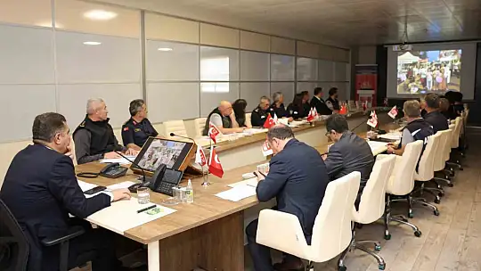 Acil çağrı hizmetleri masaya yatırıldı