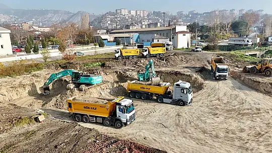 Adalet Sarayı için ilk kazma vuruldu