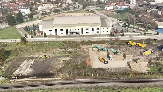 Adalet Sarayı için ilk kazma vuruldu