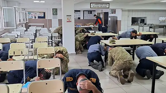 AFAD'dan Deniz Kuvvetleri personeline afet eğitimi
