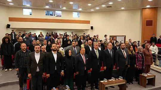 'Türkiye, nadir toprak elementlerini kendisi işleyip dünyaya satabilirse Türkiye yüzyılı hayal olmaz'