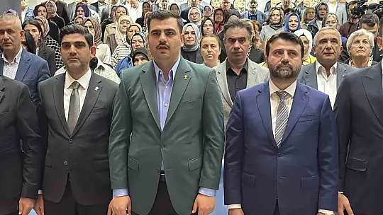 'Her geçen gün CHP'nin siyaseti düşen seviyede'