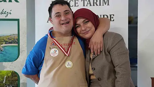 Akademide kusursuz rekabet