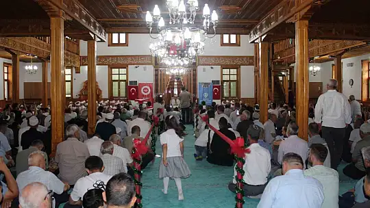 Alaplı'da 44 hafız için 'hafızlık icazet merasimi' düzenlendi