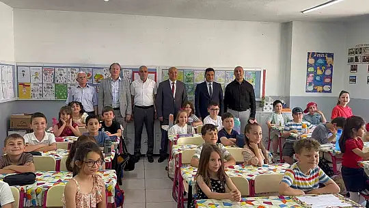Alaplı'da 7 bin 200 öğrenci karne aldı