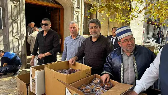 Alaplı'da Ahilik Haftası'nda lokma ikram edildi