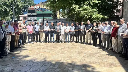 Alaplı ilçe halkının katılımıyla sessiz kitap okuma etkinliği düzenlendi