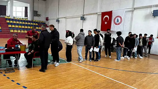 Alaplı MYO'da kan bağışı kampanyası büyük İlgi gördü